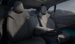 Lotus Eletre 900 Sport Carbon full