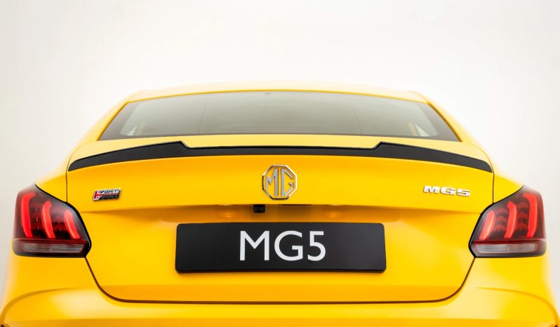 MG HS 1.5T STD full