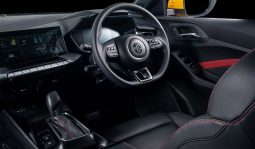 MG HS 1.5T STD full