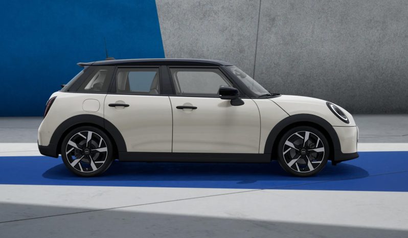 MINI Cooper S 5-Door full