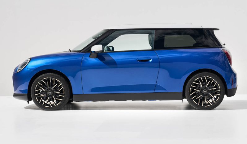 MINI Cooper SE full