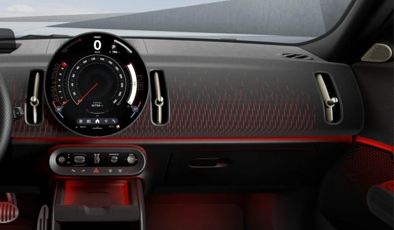MINI John Cooper Works Countryman ALL4 full