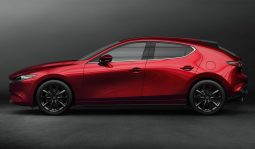 Mazda 3 Liftback 1.5L High Plus full