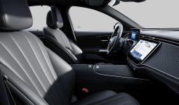 Mercedes-Benz E-Class Sedan E 200 AMG Line full