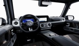 Mercedes-Benz G 580 with EQ Technology full
