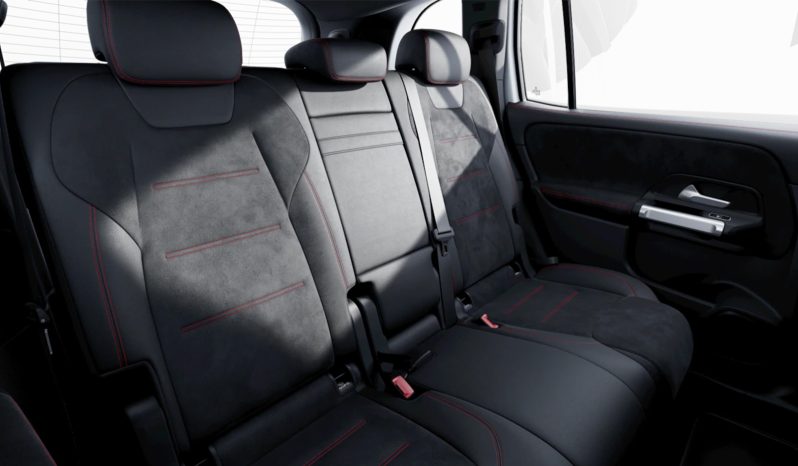 Mercedes-Benz GLB 250 4MATIC AMG Line full