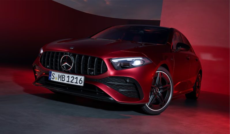 Mercedes-AMG A 35 4MATIC Sedan full
