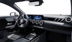 Mercedes-AMG A 35 4MATIC Sedan full
