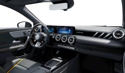 Mercedes-AMG A 45 S 4MATIC+ Hatchback full