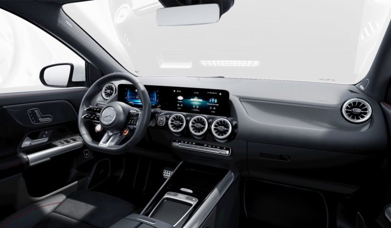 Mercedes-AMG GLA 35 4MATIC full