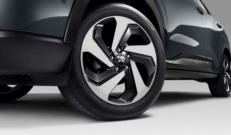Mitsubishi Xforce Urban full