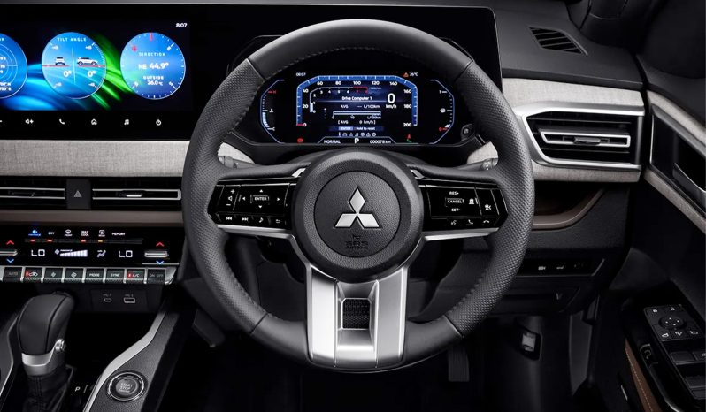 Mitsubishi Xforce Urban full