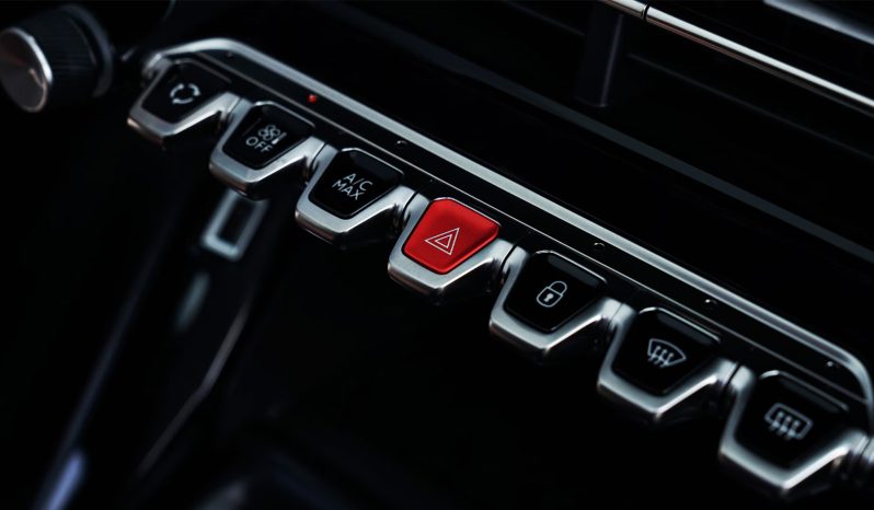 Peugeot 2008 Allure full