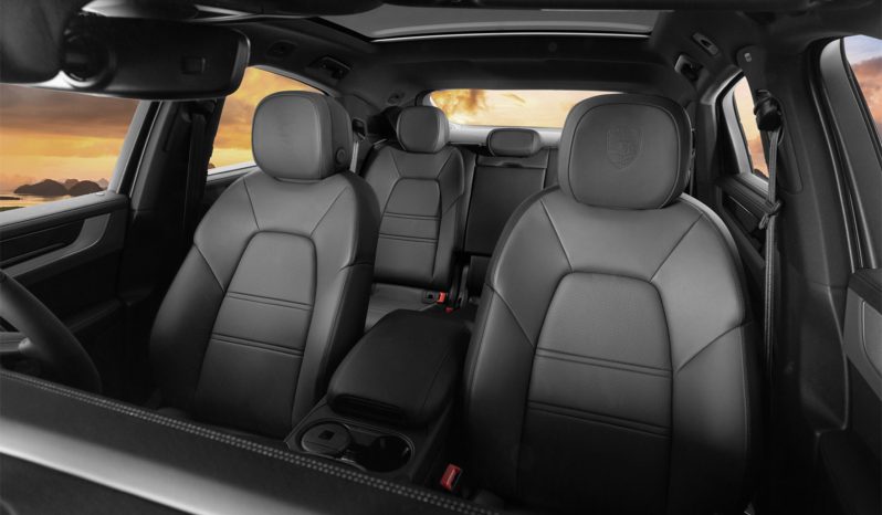 Porsche Cayenne S E-Hybrid Coupé full