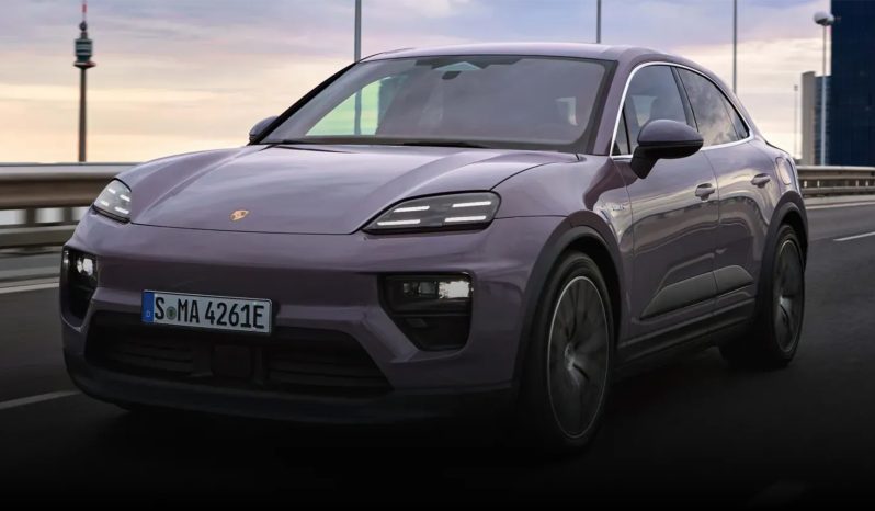 Porsche Macan 4 Electric full