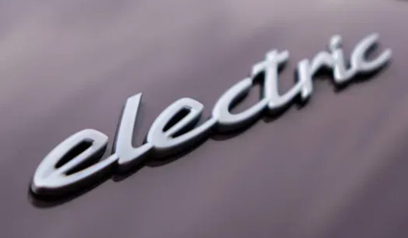 Porsche Macan 4 Electric full