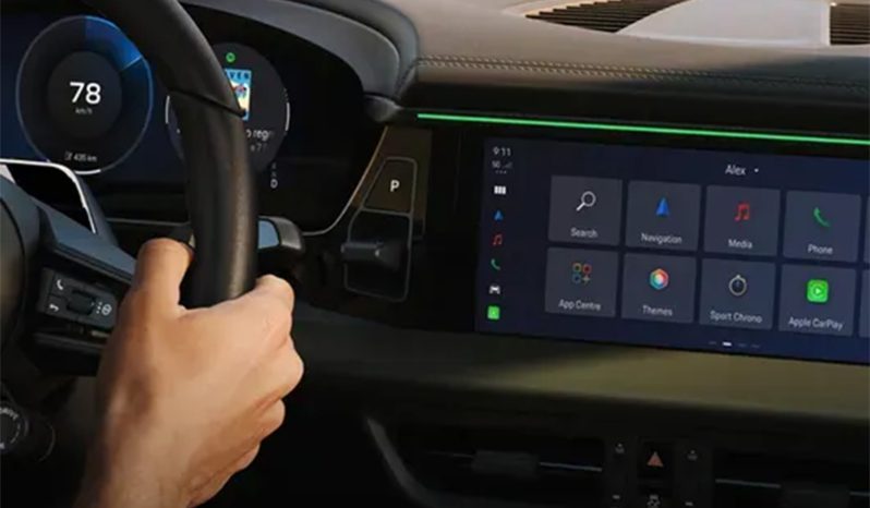 Porsche Macan 4S Electric full