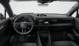Porsche Macan 4S Electric full