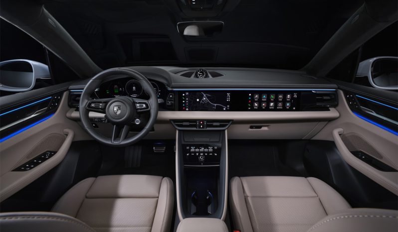 Porsche Macan Turbo Electric full
