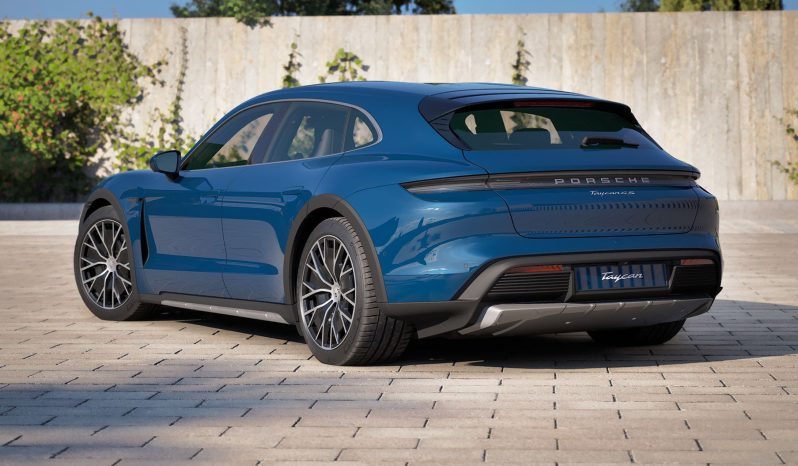 Porsche Taycan 4S Cross Turismo full