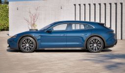 Porsche Taycan 4S Cross Turismo full