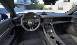 Porsche Taycan 4S Cross Turismo full