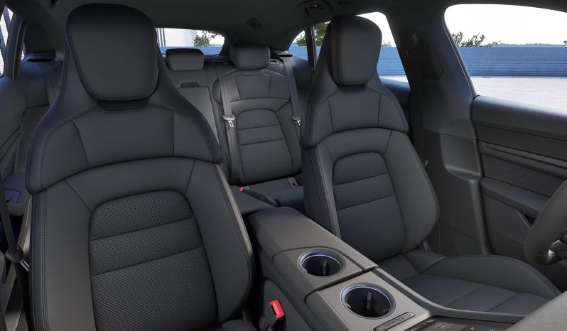 Porsche Taycan 4S Cross Turismo full