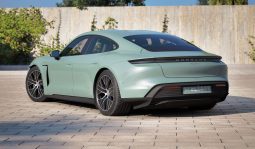 Porsche Taycan full
