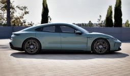 Porsche Taycan full