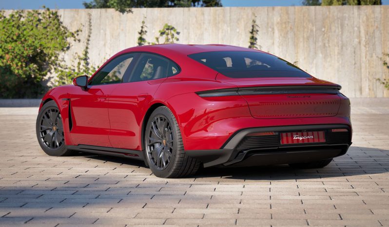 Porsche Taycan GTS full