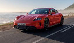 Porsche Taycan GTS full