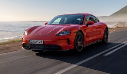 Porsche Taycan Turbo full