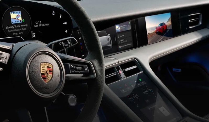 Porsche Taycan Turbo full