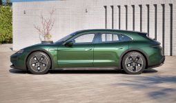Porsche Taycan Turbo Cross Turismo full