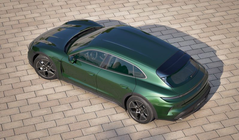 Porsche Taycan Turbo Cross Turismo full