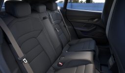 Porsche Taycan Turbo Cross Turismo full