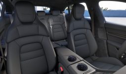 Porsche Taycan Turbo Cross Turismo full