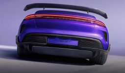 Porsche Taycan Turbo GT with Weissach Package full