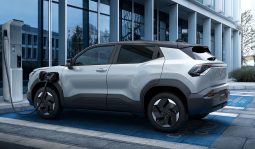 Suzuki eVitara full