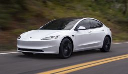 Tesla Model 3 RWD full