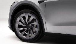 Tesla Model Y Long Range AWD full