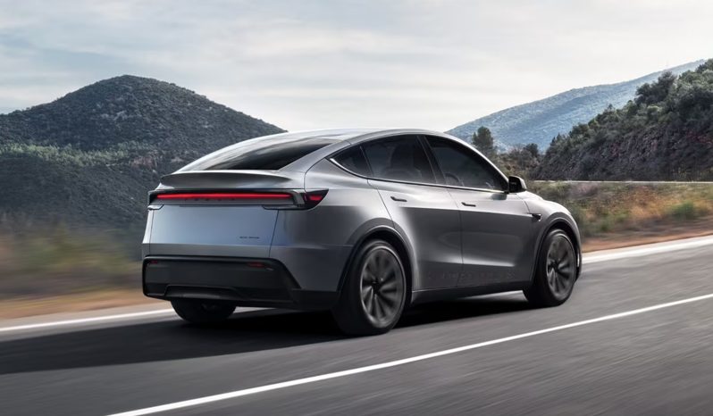 Tesla Model Y Long Range AWD full