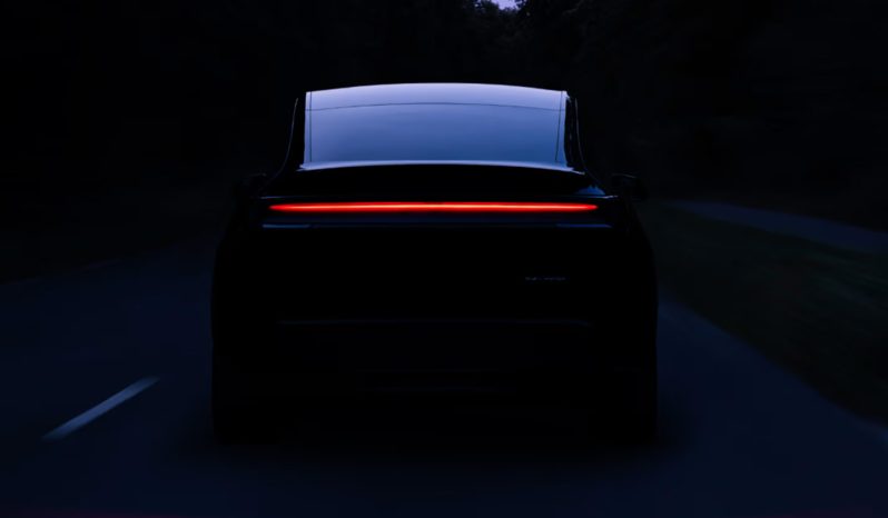 Tesla Model Y Long Range AWD full