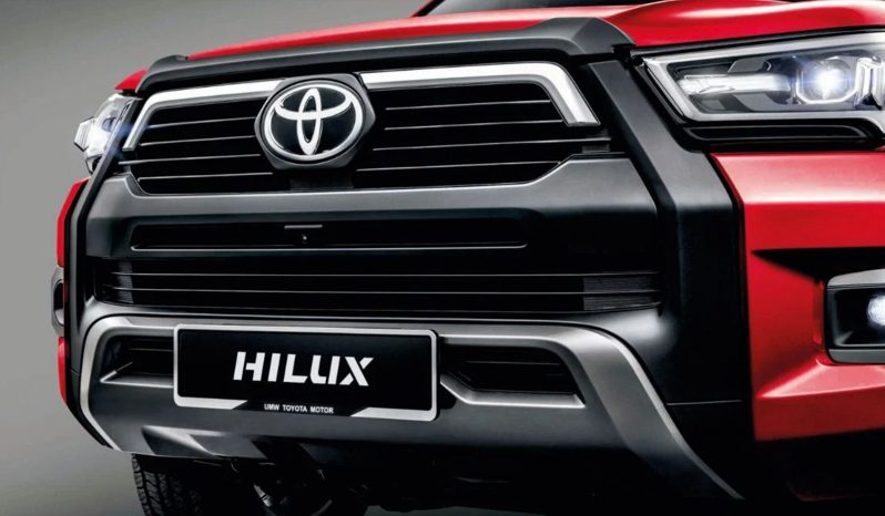Toyota Hilux Double Cab 2.8 Rogue AT 4×4 full