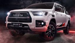 Toyota Hilux Double Cab 2.8 GR Sport AT 4×4 full
