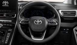 Toyota Innova Zenix full