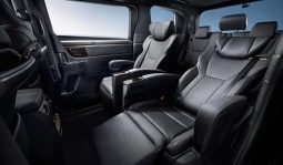 Toyota Vellfire full