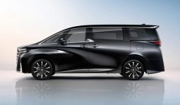 Toyota Vellfire full