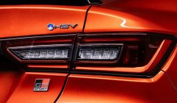 Toyota Vios 1.5 HEV GR Sport AT full