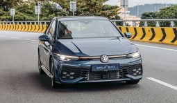 Volkswagen Golf GTI full